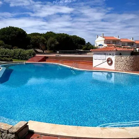 Condor Court Del Rey * Amoreira (Leiria)